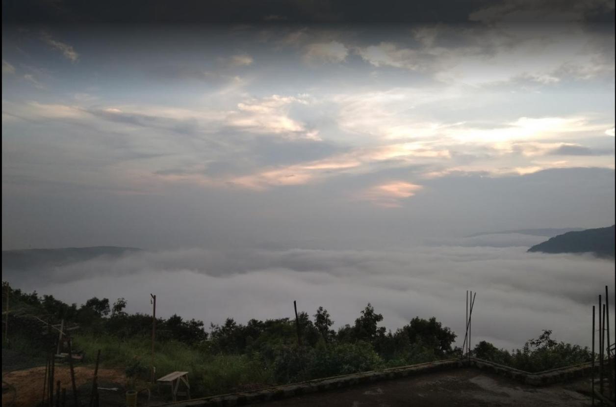 Breiancy Holiday Inn Cherrapunji Luaran gambar